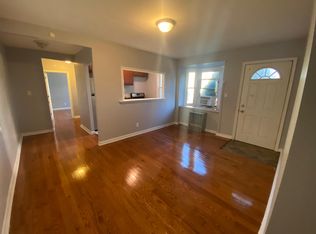 323 Morris Ave APT C, Crum Lynne, PA 19022