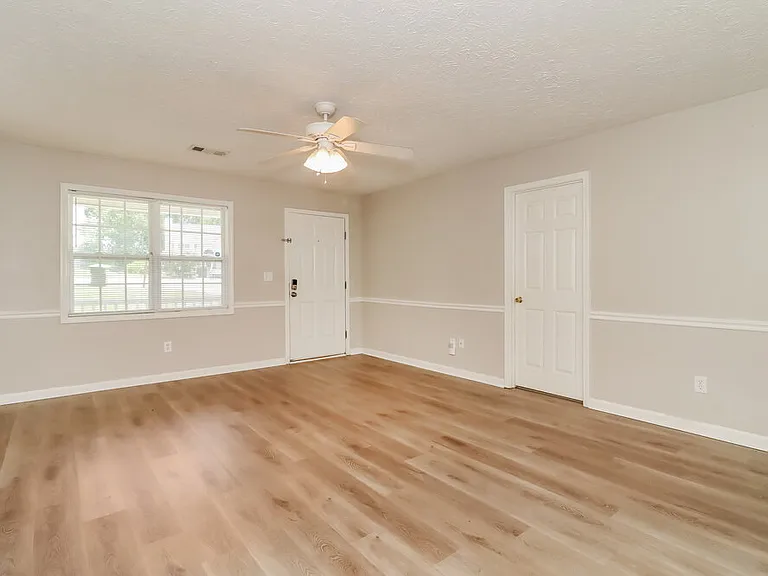 24 Cool Water Ct — Photo 4