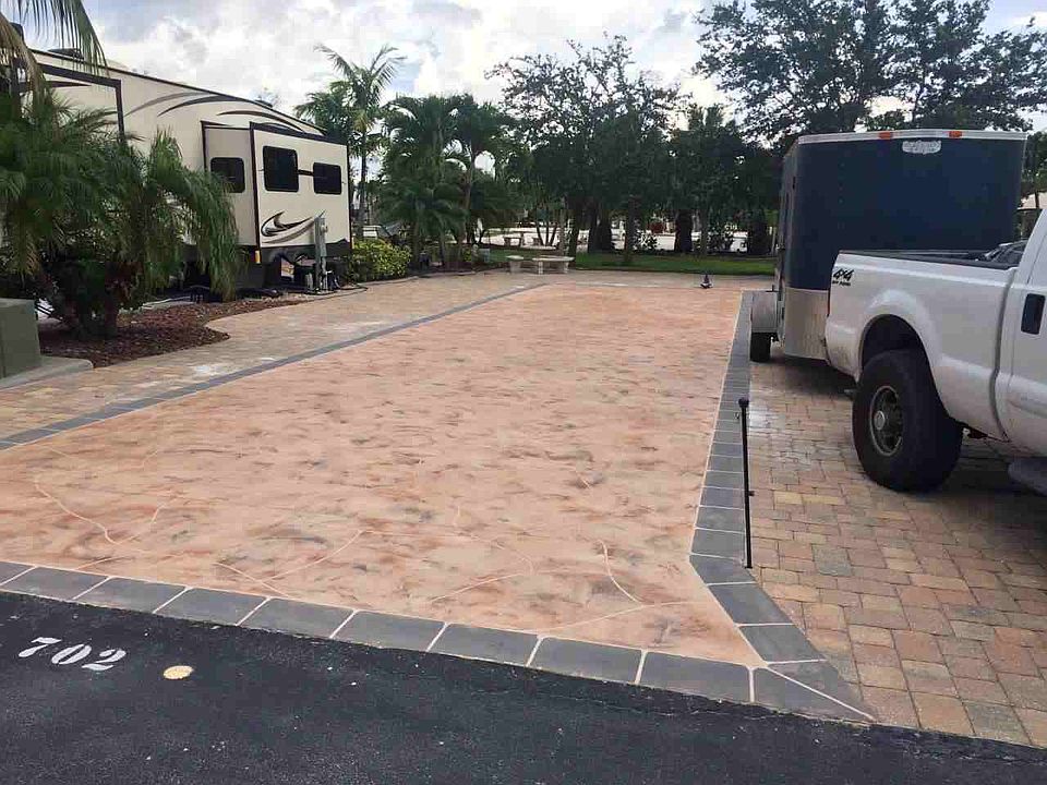 2nd image of 702 Barracuda Bnd