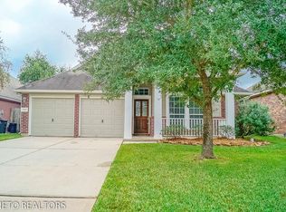 9319 Castlegap Dr, Spring, TX 77379