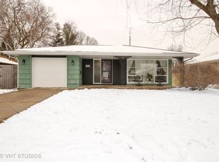 999 Hawthorne Ln, Kankakee, IL 60901