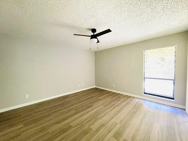 3797 Park Lane Villas Rd — Photo 15