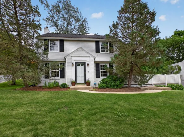 804 14th Ave SW, Rochester, MN 55902