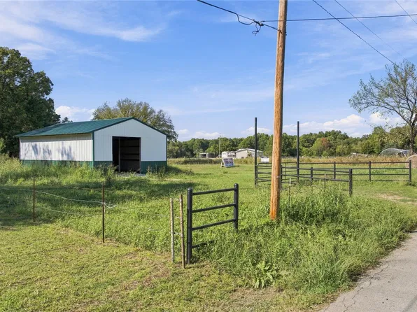 1324 McKinley Rd, Okmulgee, OK 74447
