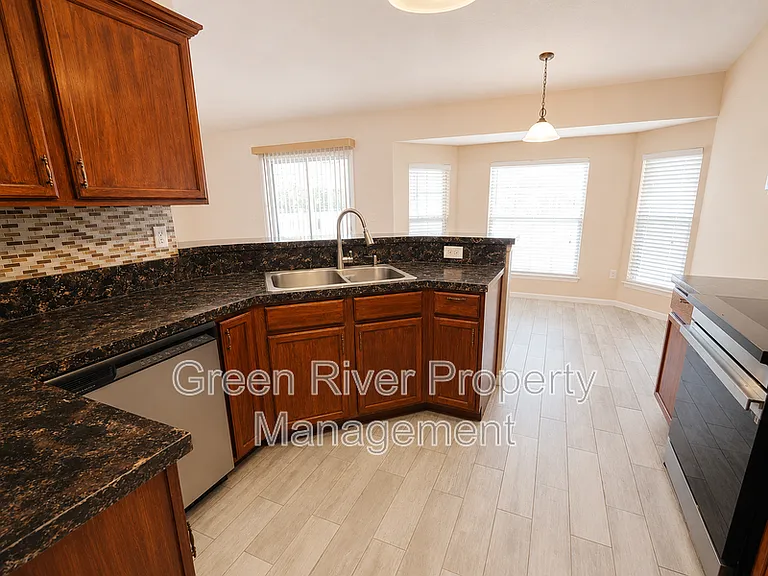4371 Johns Cemetery Rd — Photo 12