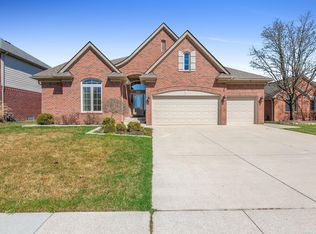 18615 Player Dr, Macomb, MI