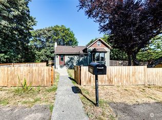 306 S Vine St, Port Angeles, WA