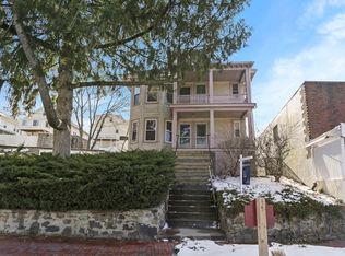 1296 Massachusetts Ave #1, Arlington, MA 02476
