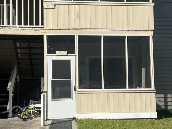 1240 Shalom Dr, Myrtle Beach, SC 29588