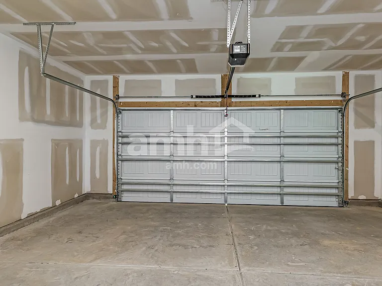 4044 Williams Road Ext — Photo 19