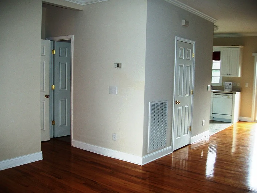 2 bed, 2.5 bath, 1478 sqft, $1,600 — Photo 3
