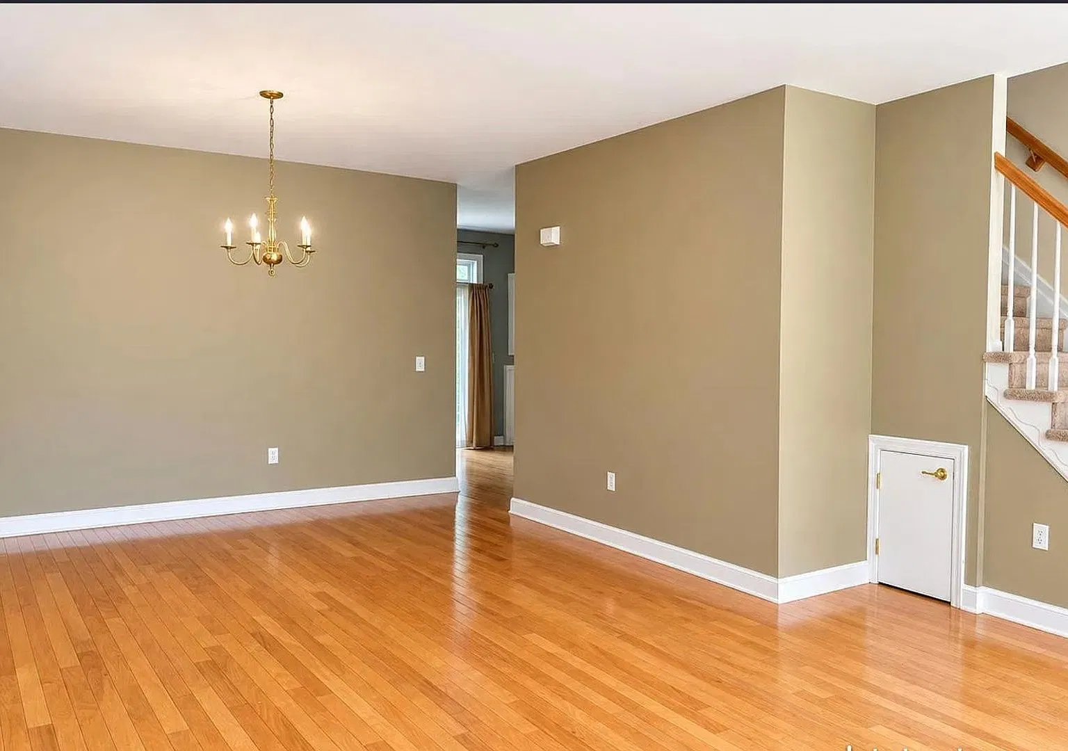 Spacious 3BR Condo in Manalapan — Photo 3