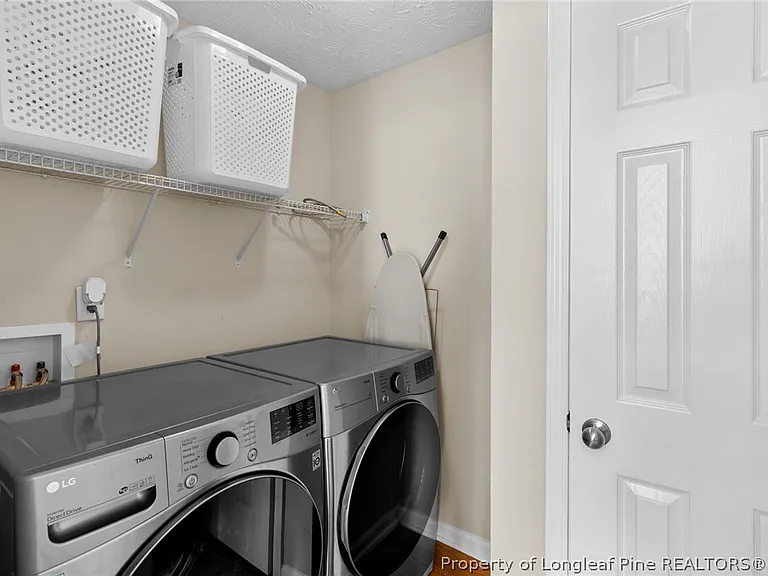 255 Collinwood Dr — Photo 23