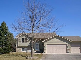 18084 Exeter Pl, Farmington, MN 55024