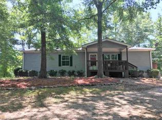 500 R C Jones Rd, Franklin, GA 30217