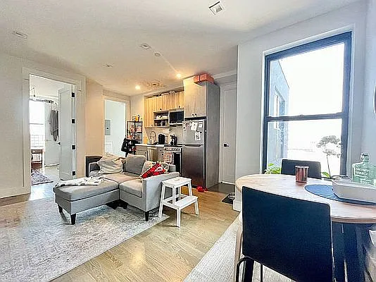 Rented by Doorway NYC, LLC | media 1