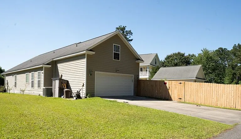 10 Arbors Cir — Photo 56