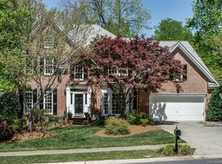 5119 Fairvista Dr, Charlotte, NC 28269