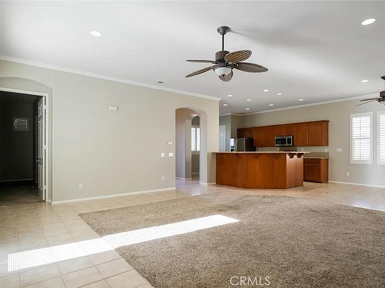 49142 Barrymore St — Photo 5