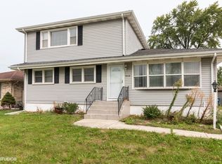 7936 W 83rd St, Bridgeview, IL 60455