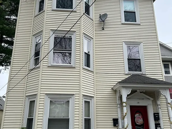 14 Greenley Pl, Jamaica Plain, MA 02130