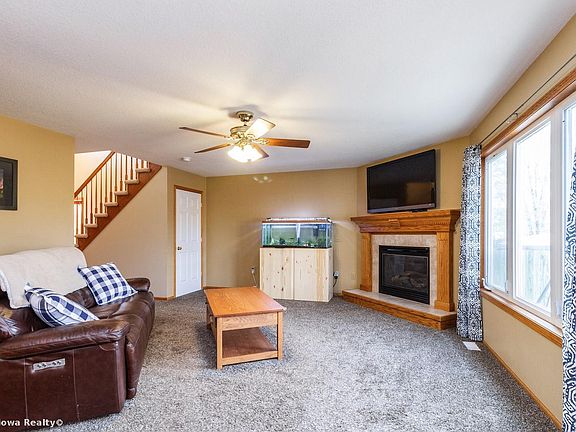 4th image of 817 Green Breeze Cir