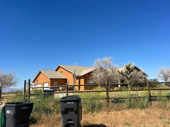 3rd image of 17779 Hacienda Blvd