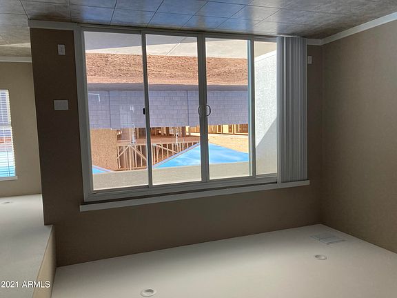 5th image of 38117 W Santa Monica Ave