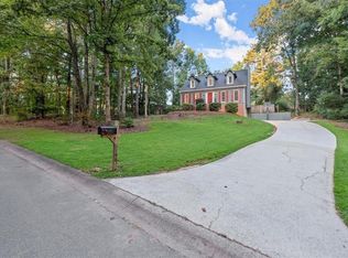 1190 Olde Bridge Dr, Dallas, GA 30157