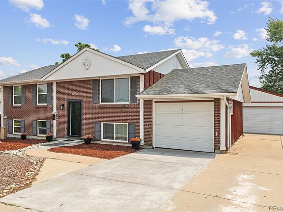 3rd image of 8358 Charles Way