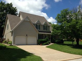 9705 E 84th St, Raytown, MO 64138