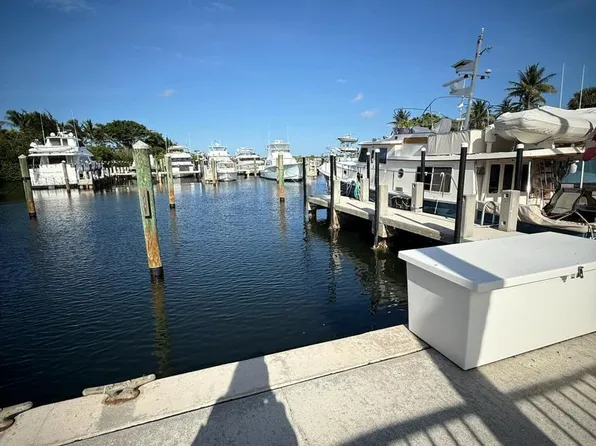 3238 Casseekey Island Rd #25, Jupiter, FL 33477