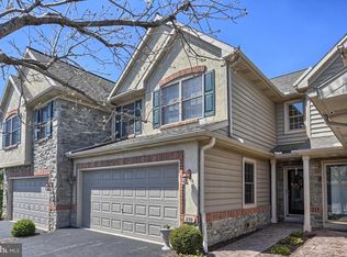 250 Fieldcrest Ln, Ephrata, PA 17522