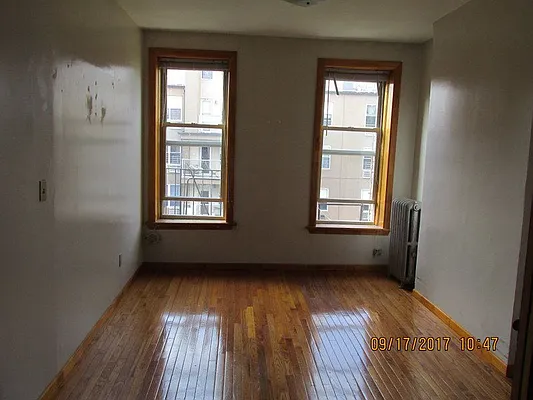 Rented by Windsor Homes Realty Corp | media 17