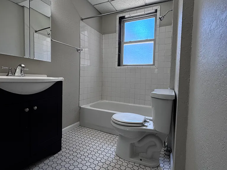 3890 Juniata St #1E — Photo 2