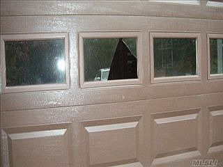 3rd image of 19 Carol Ave
