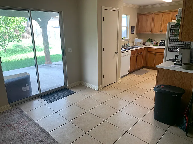 14904 Mossycup Ln — Photo 8