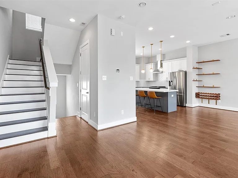 8320 Vista Bella Ln — Photo 8