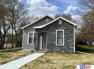 503 E 4th St, Stromsburg, NE 68666