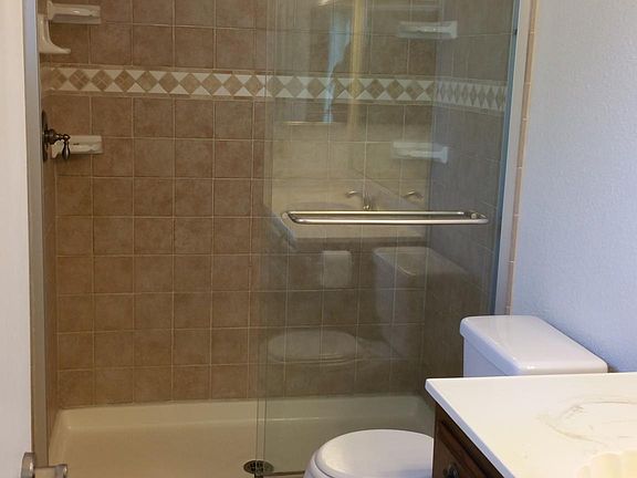 5th image of 603 S Camino Los Banos