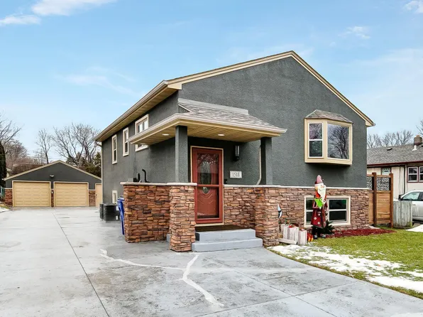 1518 Pacific St, Saint Paul, MN 55106