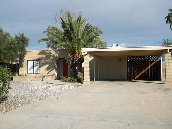 2nd image of 9225 E Speedway Blvd