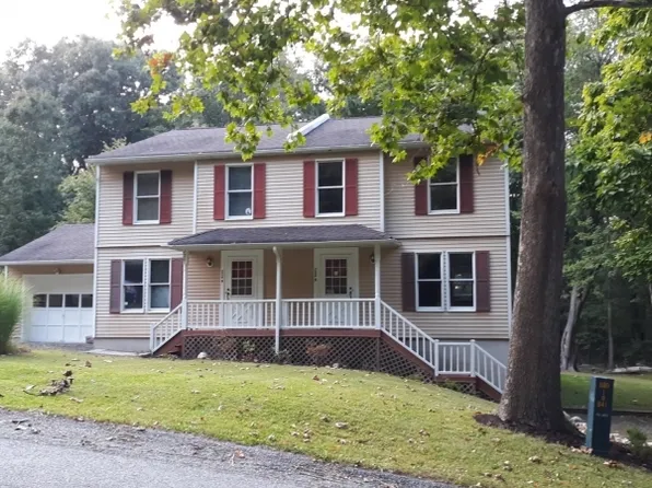 226 Old Chimney Ridge Rd, Montague, NJ 07827