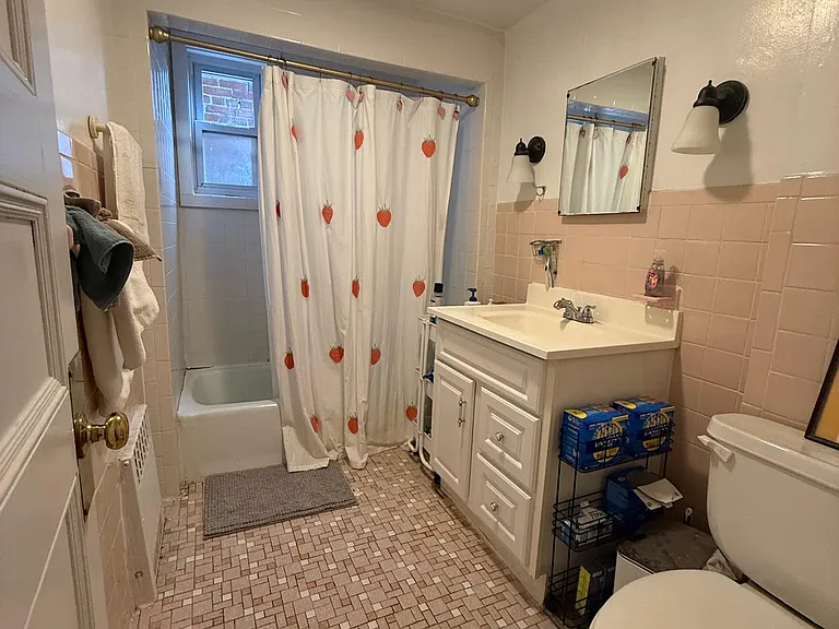 98 Cypress St #3 — Photo 15