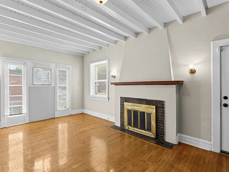 6927 Raymond Ave — Photo 12