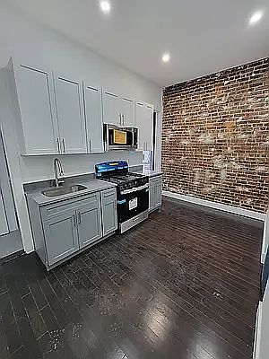 1st image of 392 Linden St #3AA