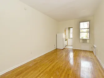 Rented by Cooper & Cooper Real Estate