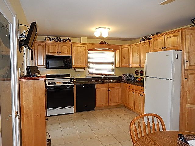 1st image of 10031 S Tripp Ave