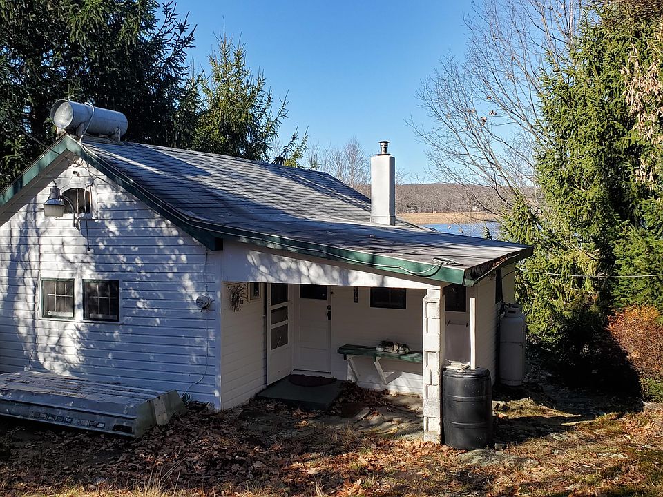 143 Pecks Pond Rd, Dingmans Ferry, PA 18328 Zillow