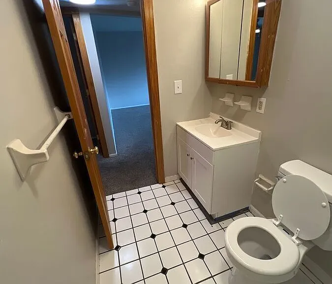 270 E 12th Ave #B8 — Photo 15
